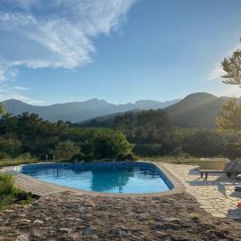 Wonderful comfortable finca in the Burga valley, ξενοδοχείο σε Rasquera