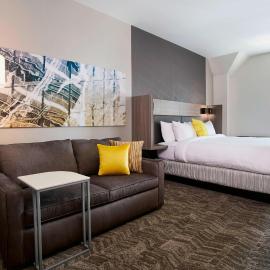 SpringHill Suites by Marriott Milwaukee Downtown, hotel di Milwaukee