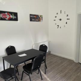 have-a-nice-Stay - Monteurunterkunft - Einzelbetten - Bad - Küche - Parkplatz, hotel en Groß Niendorf