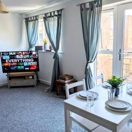 Simple 2-bedroom 1.5 bath apartment in Thornhill