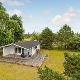 Lovely Home In Rødby With Wifi