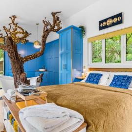 Ivy Cottage Holiday Cabins, hotel in Southampton
