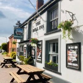The Coach House at The Bull Inn, hotel en Milton Keynes