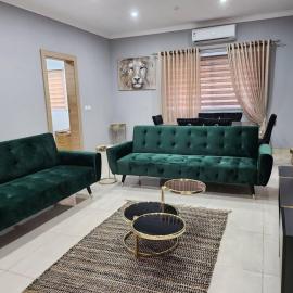 Spacious Luxury 3Bed Hse in Tema - Netflix Wi-fi