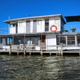 PS Federal Retreat Paddle Steamer Goolwa, hotell i Goolwa
