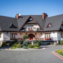 Sykowny Dworek Apartamenty