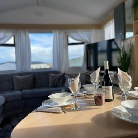 Little Owl - Holiday Home - Caravan Break، فندق في Tunstall