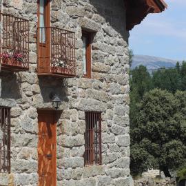 El Balconcillo del Alberche, Hotel in Navaluenga