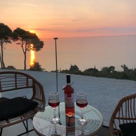 Selene houses, hotel sa Athanion