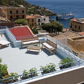 Solares Case Vacanze, Hotel in Ustica