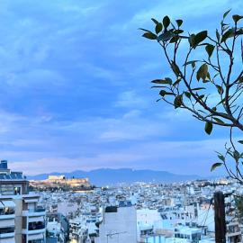 sky inn with wonderful Acropolis view in Neos kosmos