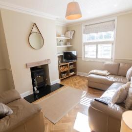Mulberry Cottage - Cosy 3 Bed Cottage near Lytham Windmill, Hotel in Lytham St Annes