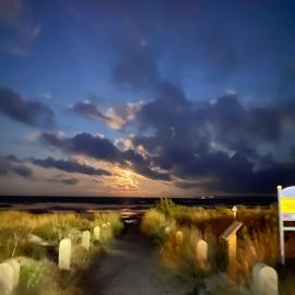 Haus „Am Strand“, hotell i Juliusruh
