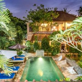 Cafe Wayan Cottages Senggigi, Hotel in Senggigi
