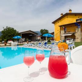 Le Murette Apartments - ENJOY HOLIDAY, отель в городе Аффи