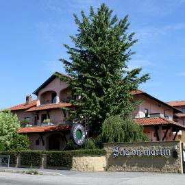 Scia' On Martin, hotel en Buscate