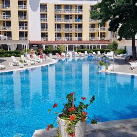 Sun Palace Suites