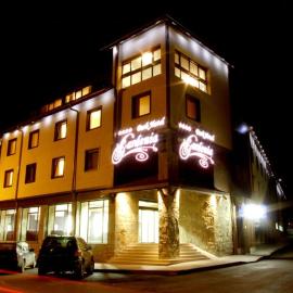Gardenia Park Hotel, ξενοδοχείο στο Μπάνσκο