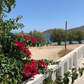 Studio on the beach, Leivadakia, Serifos