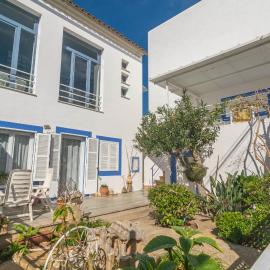 Casa Acogedora, hotel i Puerto Colom