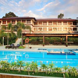 Hotel Tropika, хотел в Давао Сити