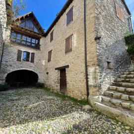 A04 - Apartamento FOC - Casa Mingot - Villmor, hotel en Anciles