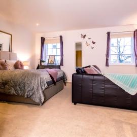 Chester City Studios with River Views and Parking by Rework Accommodation