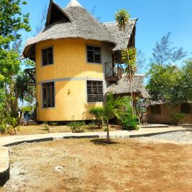 Kikambala Eco Villas, hotel u gradu Mombasa