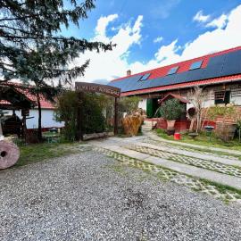 Alma Hof Vendégház, hotel a Boldogasszonyfa