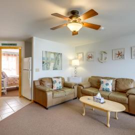 Wells Vacation Rental ~ 1 Mi to Beach Access!