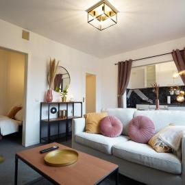 Dein Flughafen Messe Appartment nahe Düsseldorf 1, hotel in Duisburg