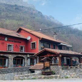 Casa Cuevas, готель у місті Каін