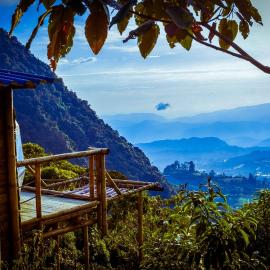 Glamping Entre Nubes、Zipacónのホテル