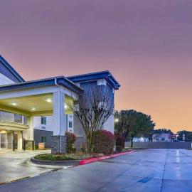 Motel 6-Mesquite, TX - Balch Springs, מלון בBalch Springs