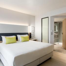 Courtyard by Marriott Paris Creteil: Créteil şehrinde bir otel