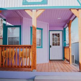 Agave Tiny House at Cactus Flower-Private Hot Tub-Pet Friendly-No Pet Fees!, Hotel in Albuquerque