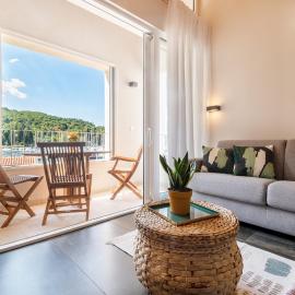 Luxury Seaview Apartment - Mare, hotell i Slano