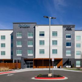 Fairfield by Marriott Inn & Suites Canton Riverstone Parkway, khách sạn ở Canton