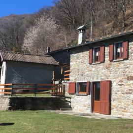Chalet Buonriposo, hotel v destinácii Cremia