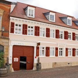 WEINreich, Gästezimmer & Weinstube, hotel in Freinsheim