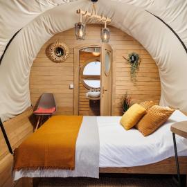 Glamping Spiritul Zimbrului, hótel í Vama Buzăului