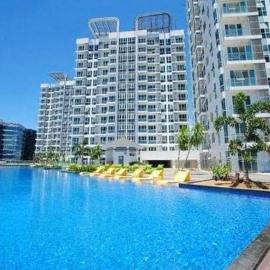 Mactan Newtown Beach Condo, hotel em Mactan