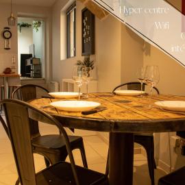 Le Triplex - 4 pers - Wifi - Centre ville โรงแรมในม็อนด์