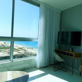 beach front tel aviv bat yam apartment -hotel 39, hotel v destinaci Bat Jam