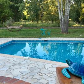 LE CHÊNE ET L'EAU, hotel a Roquebrune-sur Argens