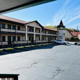 Alpine Valley Inn, hotel a Helen