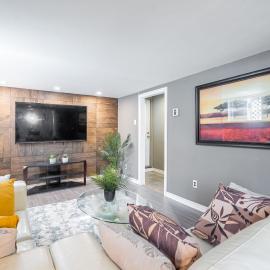 Appart SS avec bain tourbillon CITQ 3I8I25، فندق في Mascouche