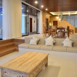 Sunshine City View Villa 6 Bedrooms With a Private Heated Swimming Pool