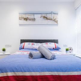 Hillcrest Studio Apartments โรงแรมในคลีทอร์ปส์