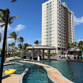 Salinas Premium Resort 2Q